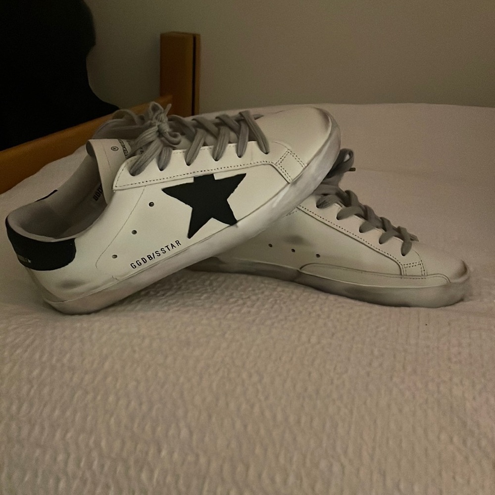 Womens Golden goose tennis shoes EU size 40 BRAND NEW. NEVER WORN.